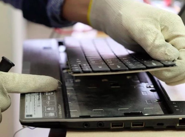 Ремонт клавиатуры ноутбука Академическая метро Москвы